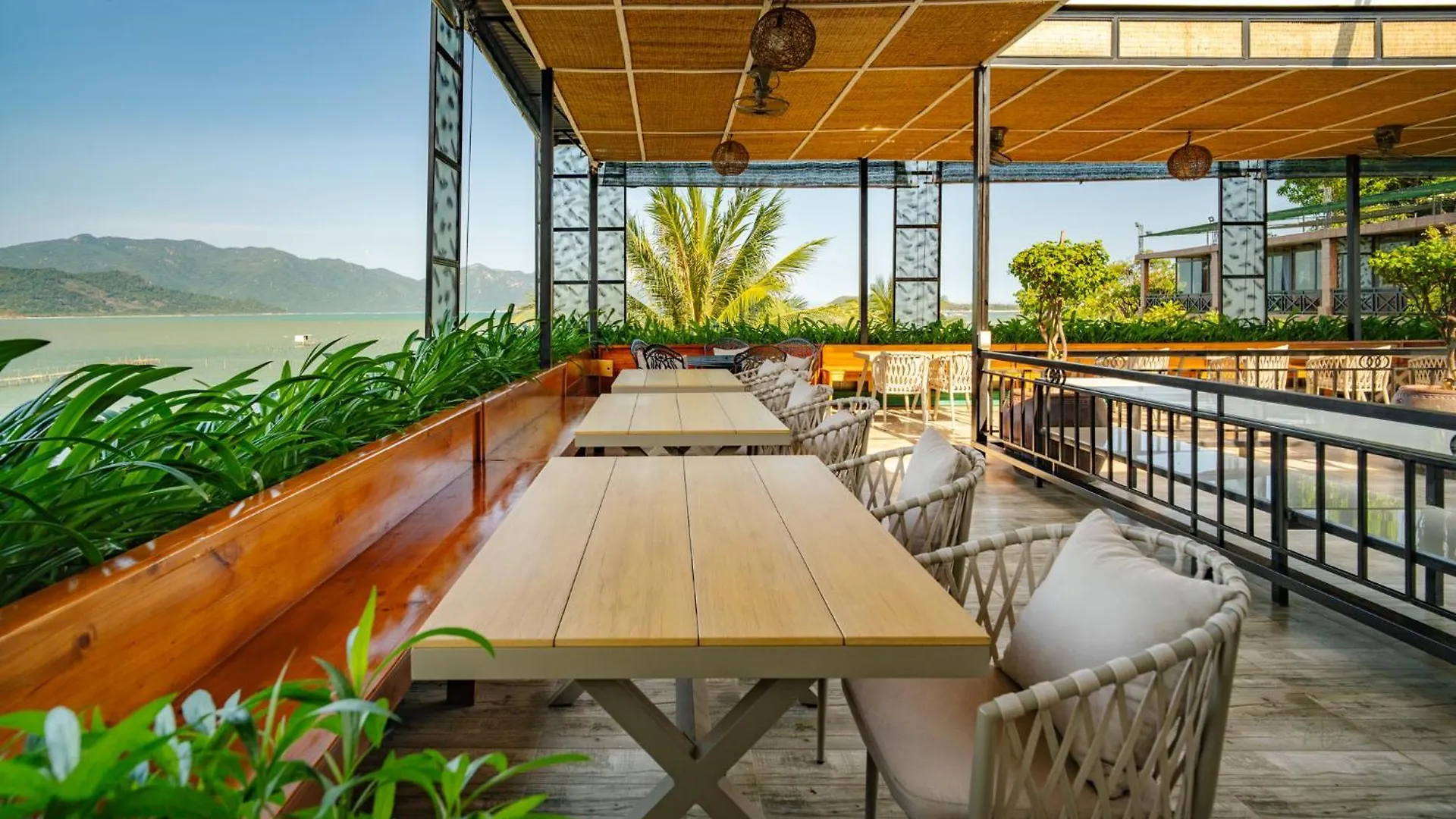 Green Oasis Nha Trang Resort