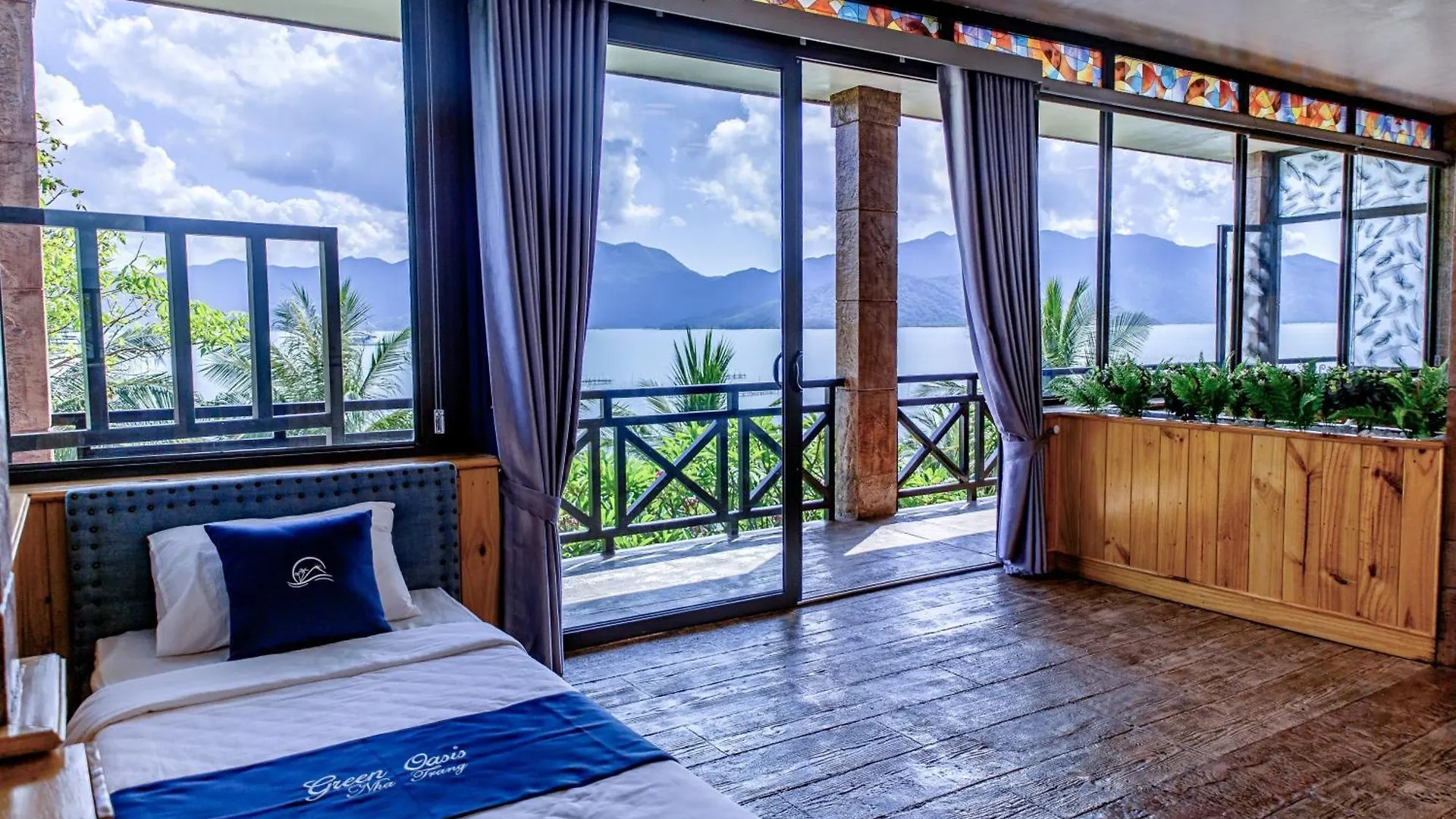 호텔 Green Oasis Nha Trang Resort