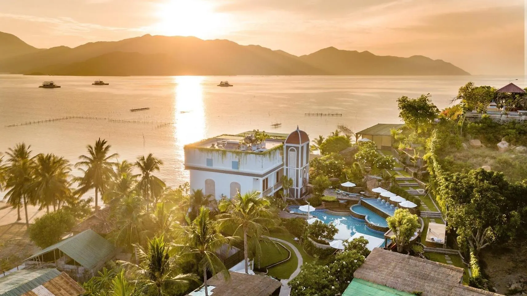 Green Oasis Nha Trang Resort 4*,